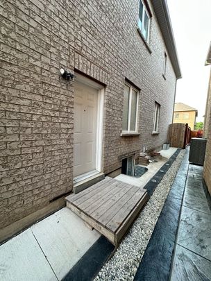 For Lease - 49 Ballyhaise Crescent, Brampton, Ontario - Photo 1