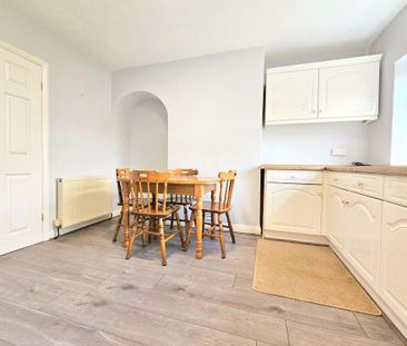 3 bedroom semi-detached house to rent - Photo 6