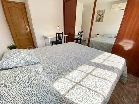 Calle Extremadura, Getafe, Community of Madrid 28903 - Photo 2