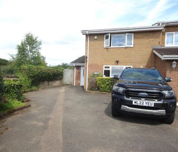 3 bedroom semi-detached house to rent - Photo 3
