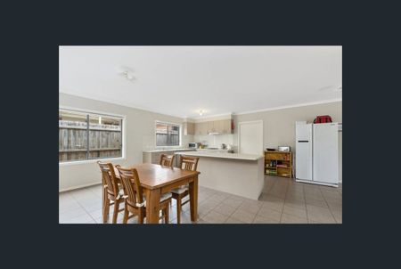 16 Ficinia Mews, HIGHTON VIC 3216 - Photo 2