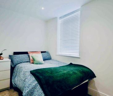 2 Beds 2 Baths - Photo 3