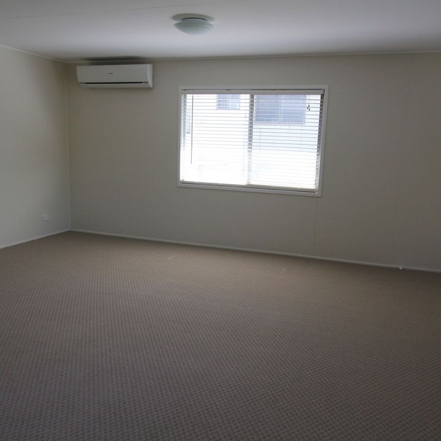 15 IAN STREET, 4158, Thorneside Qld - Photo 1