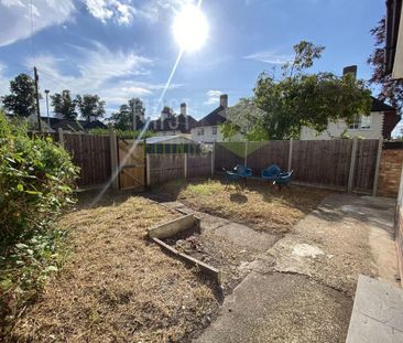 4 bedroom house to rent - Photo 2