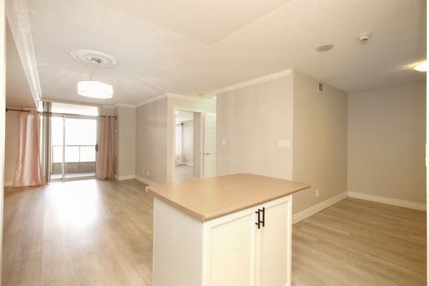 For Lease - 3880 Duke of York Boulevard Unit# 1002, Mississauga, Ontario - Photo 1