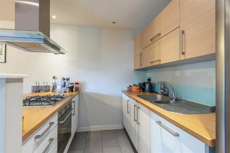 Commercial Road, Limehouse, E14 - Photo 4