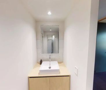 Multi-Share Apartment - Photo 3