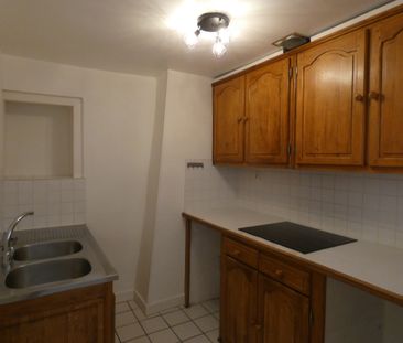 Location Appartement 1 pièce 36m² BEAUNE 21200 - Photo 4