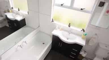 Ideal family home - Photo 3