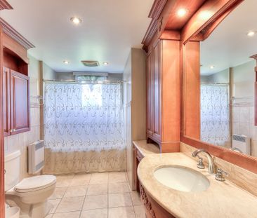 Maison à étages - 2755 Boul. Napoléon - Photo 5
