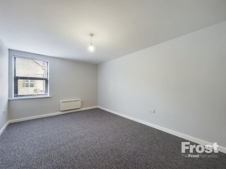 Station Road, Ashford, Surrey,TW15 - Photo 3