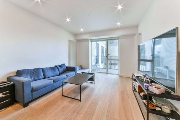 Seagull Lane, London, E16 1DB - Photo 1