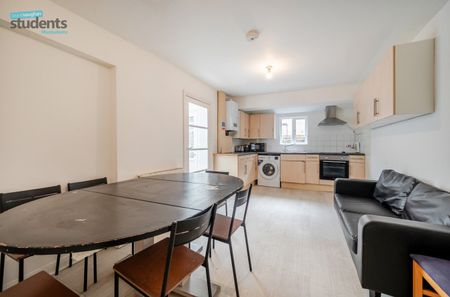 1 bedroom terraced house share to rent - Photo 2