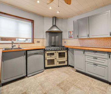 3 bedroom property to rent - Photo 6