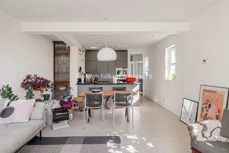 2 bedroom property to rent - Photo 3