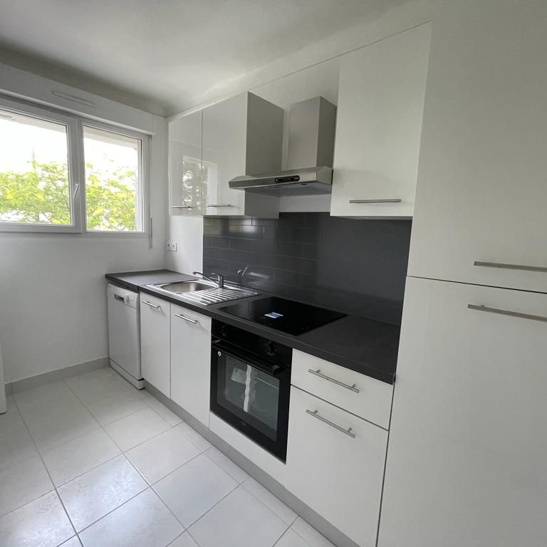 Appartement 4 pièces HOUILLES, - Photo 1