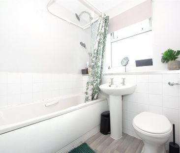 1 bedroom semi-detached house to rent - Photo 4