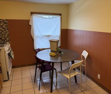 For Lease - 492 Dufferin Street Unit# A, Toronto, Ontario - Photo 2