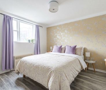 For Lease - 74 Burlington Street Unit# 1, Toronto, Ontario - Photo 5