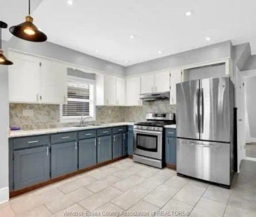 1665 PARENT Unit# MAIN FLOOR | 1665 PARENT Unit# MAIN FLOOR, Windsor - Photo 1