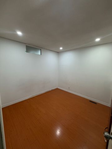 For Lease - 7260 Collett Road, Mississauga, Ontario - Photo 2