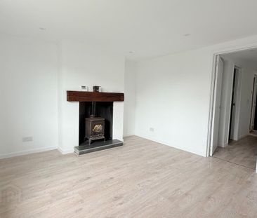 21 Longfield Gardens, Greenisland, Carrickfergus, BT38 8TR - Photo 1