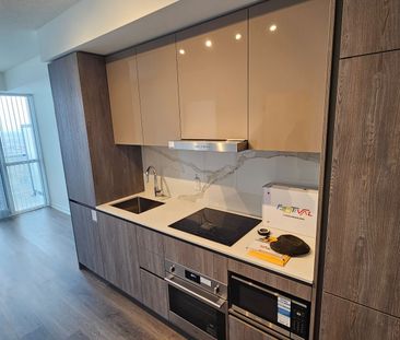 For Lease - 8 Interchange Way Unit# 5710, Vaughan, Ontario - Photo 6