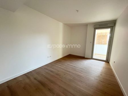 Appartement Montville 4 pièce(s) 89,71 m2 - 3 chambres - 2 places de parking - 2 balcons - Photo 5