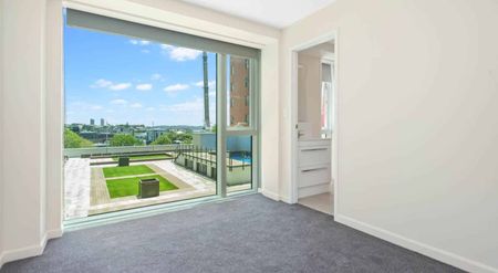 101/135 Hobson Street, Auckland Central - Full... - Photo 4