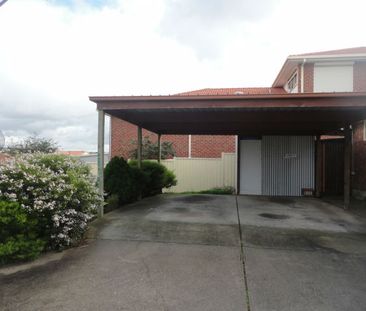 2/25 Rokewood Crescent, Meadow Heights, VIC 3048 - Photo 2