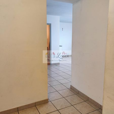 Location Appartement 1 pièce 28m² CARQUEFOU 44470 - Photo 3