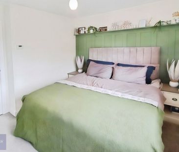 2 bedroom House To Let - Photo 2