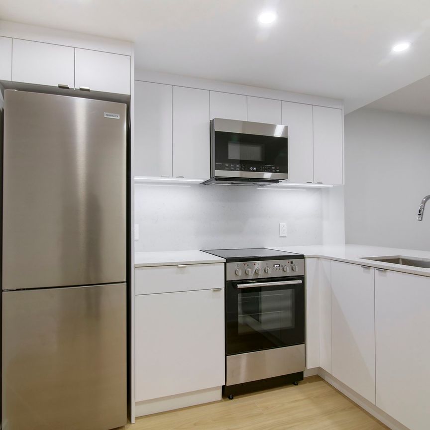 2285 Saint-Mathieu Street - Photo 1