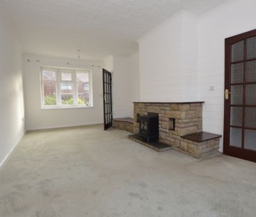 3 Bedroom Town House - Photo 3