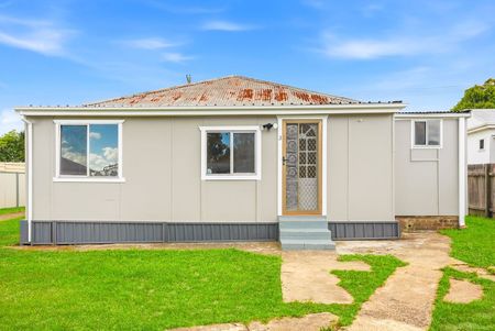 Freshly renovated one bedroom - Photo 2