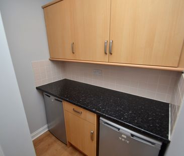 1 bed flat to rent in Strathyre Street, Glasgow, G41 - Photo 6