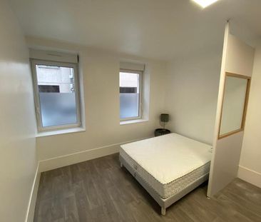 Location Appartement 1 pièce 28m² CHERBOURG-EN-COTENTIN 50100 - Photo 2