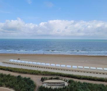 Modern appartement met uitzicht op zee en casino - Photo 1