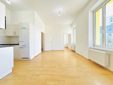 50 m² mit moderner Ausstattung in Bahnhofsnähe - Foto 2
