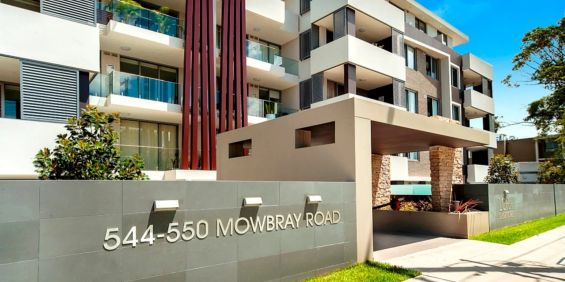 Modern One Bedroom and Study in Ideal Location - Photo 3