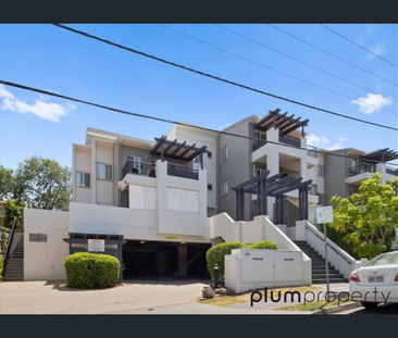 4/32-36 Lissner Street, Toowong, Qld 4066 - Photo 2