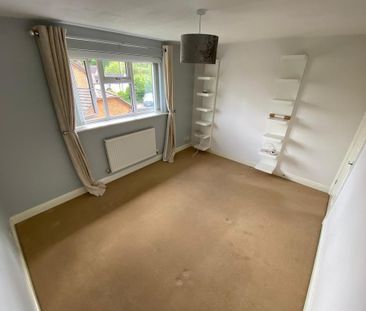 2 bedroom terraced house to rent - Photo 4