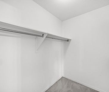 For Lease - 37 Barnstone Drive, Barrhaven, Ontario - Photo 3