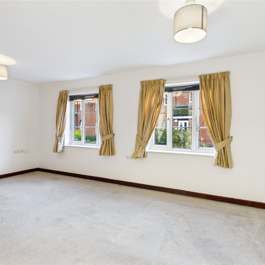 St. William Court, Kesgrave, Ipswich, Suffolk, IP5 2QP - Photo 1