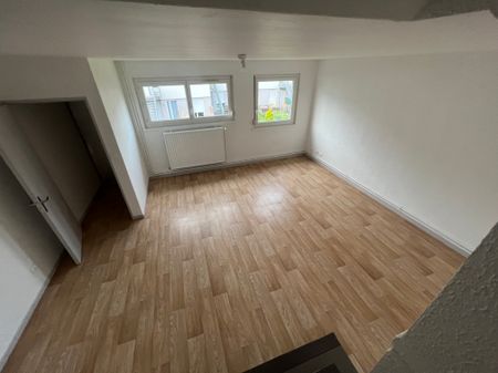 Location - Appartement T4 - 80 m² - Sochaux - Photo 3