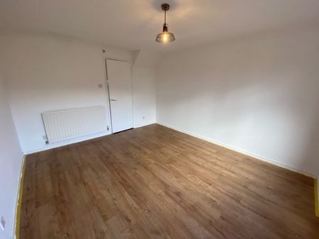 2 bedroom house to rent - Photo 2