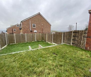 2 bedroom terraced house to rent - Photo 3