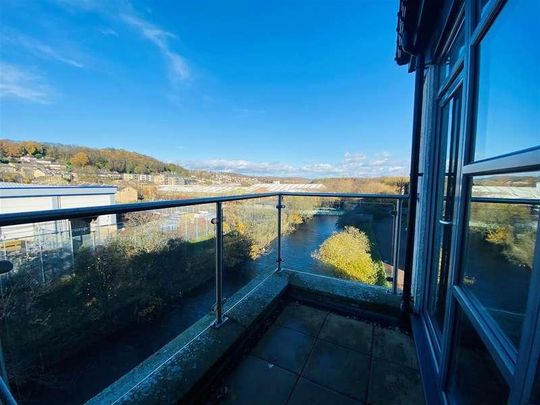 Dockfield Terrace, Shipley, BD17 - Photo 1