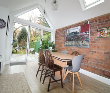 3 Bedroom Semi Detached To Let - Photo 2