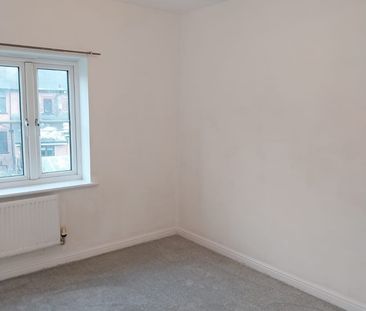 5 Bed Detached House, Stoneyholme Avenue, M8 - Photo 6